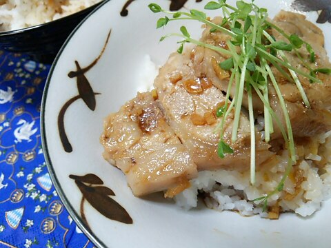 簡単美味しい！豚ステーキ丼♪